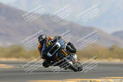 media/Apr-09-2023-SoCal Trackdays (Sun) [[333f347954]]/Turn 14 (1015am)/